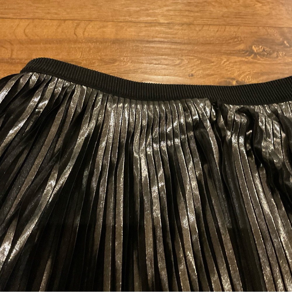 EXPRESS PLEATED SKIRT - Picture 6 of 8